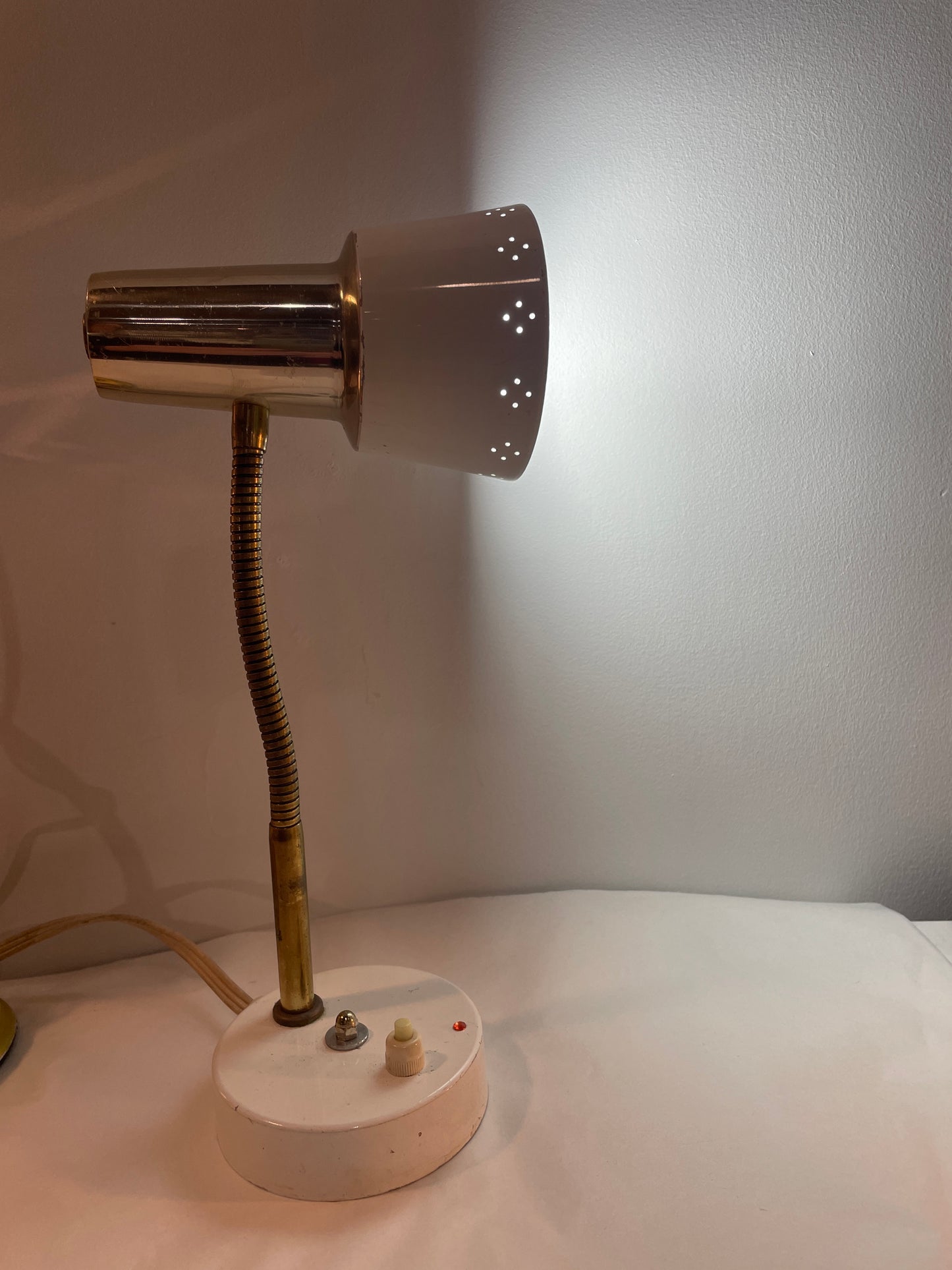 White and Gold metal Gooseneck Lamp