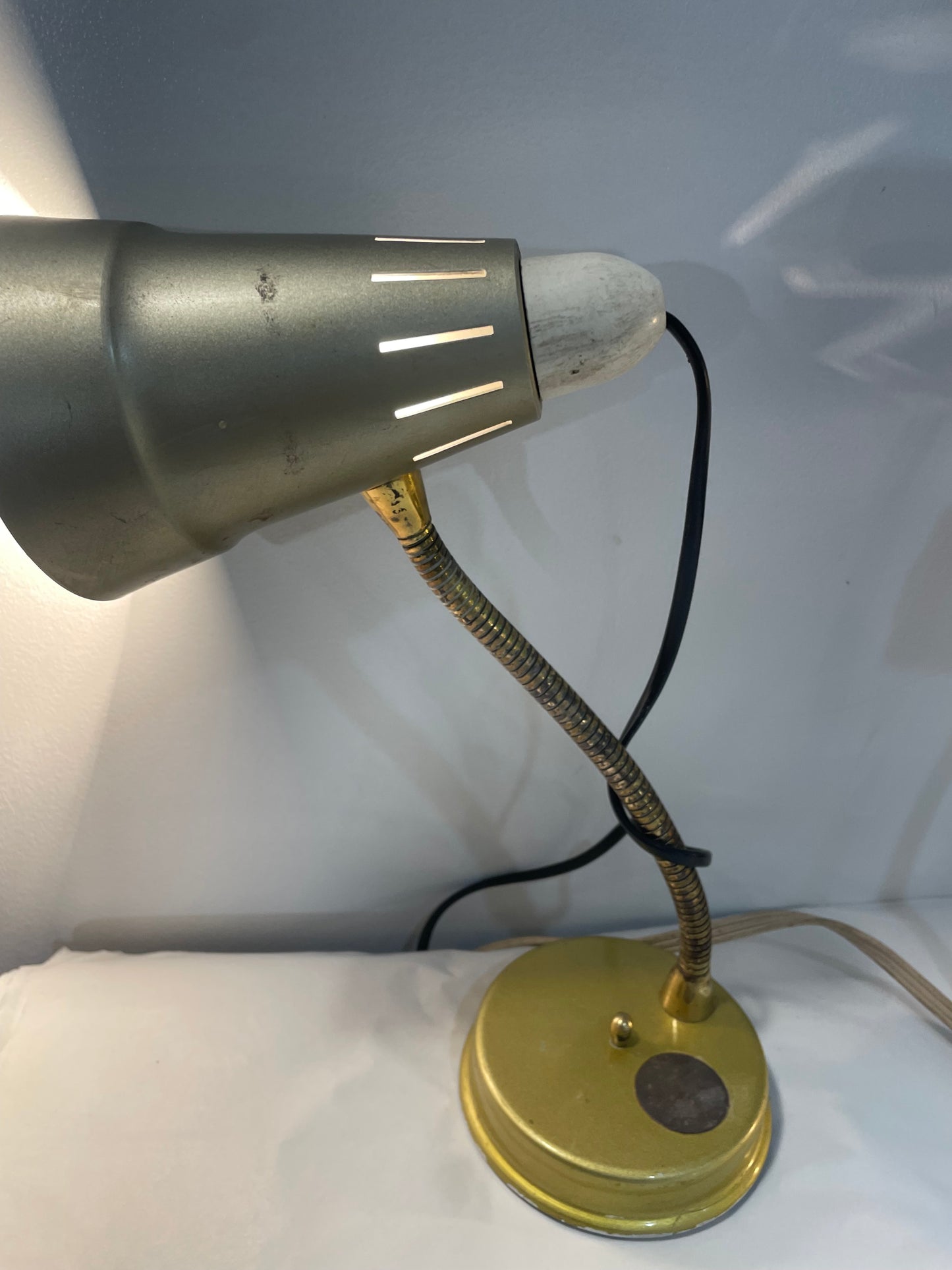 Mid Century Gooseneck Lamp