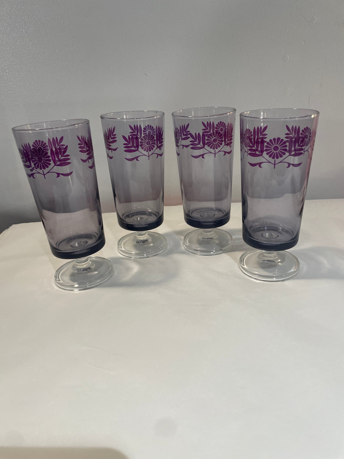 4 Mid Century Wine Glasses