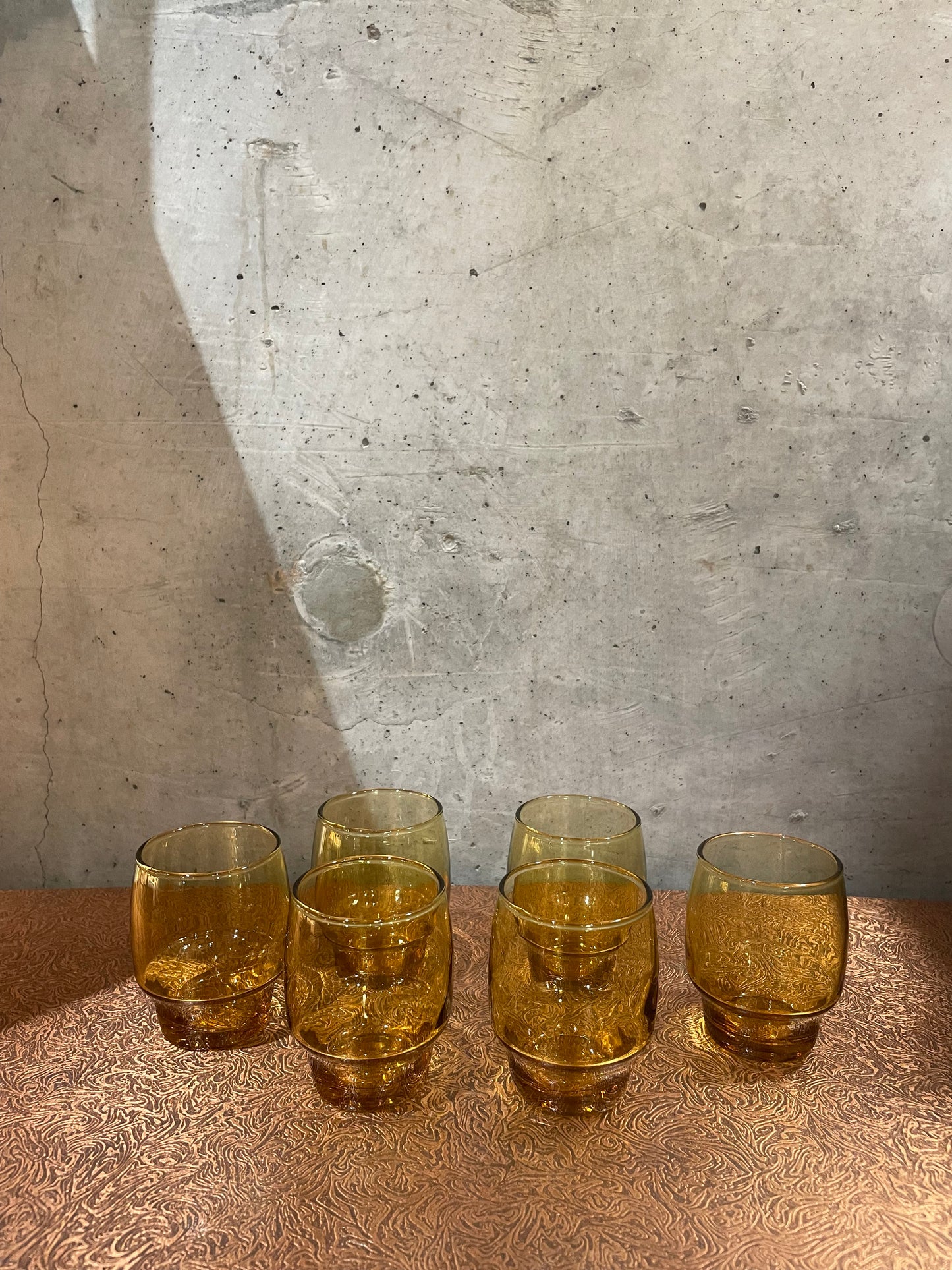 Six Amber Kaaru Glasses