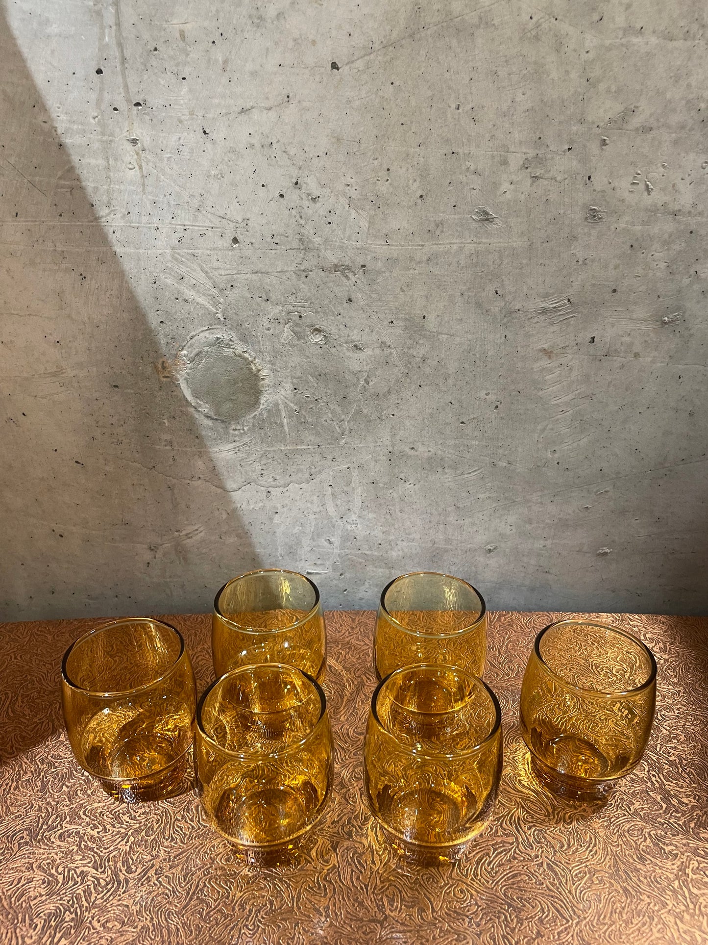 Six Amber Kaaru Glasses