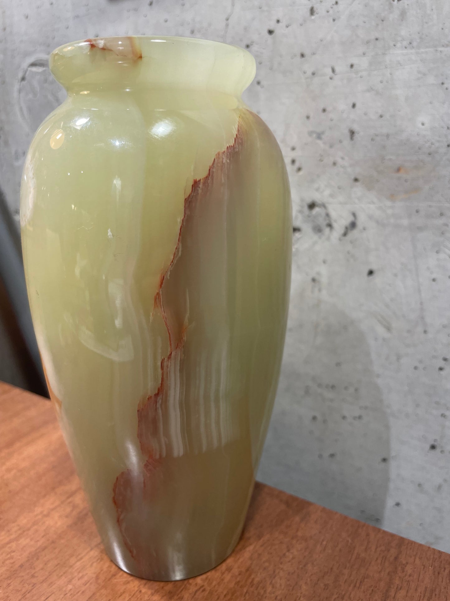 Green Polished Onyx Vase